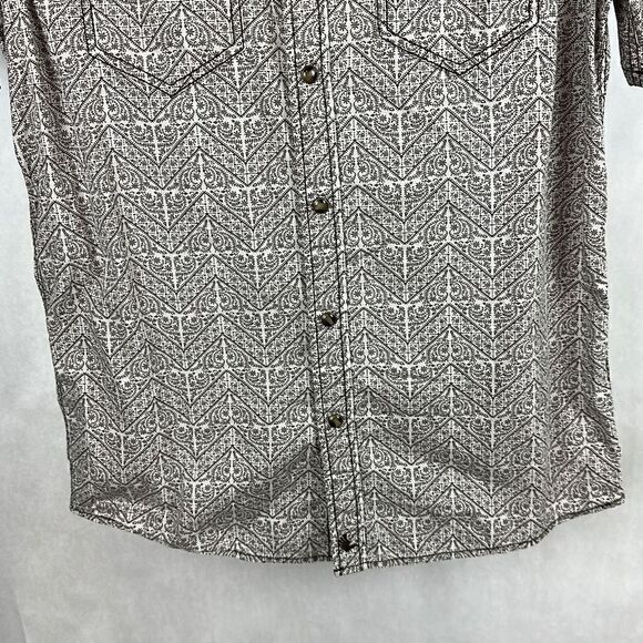 Cody James Snap Button Shirt Size Small Regular Fit Cream Brown Pattern Short Sl - Picture 3 of 10